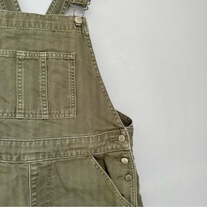Green Overalls Shorts